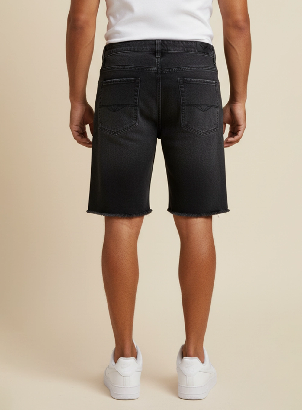 Bermuda Jeans Loose Barra A Fio Indigo Preto 2