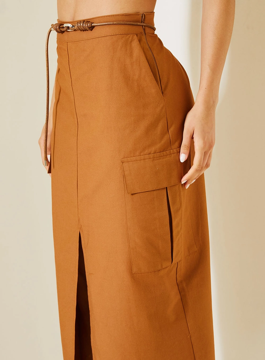 Saia Midi Comfort Com Fenda Frontal E Bolsos Cargo Marrom 3