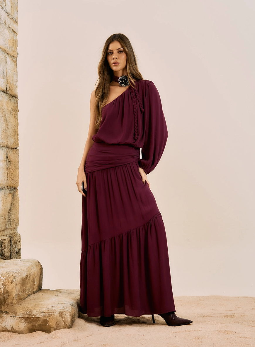 Vestido Um Ombro Só Drapeado Com Broche Bordô 1