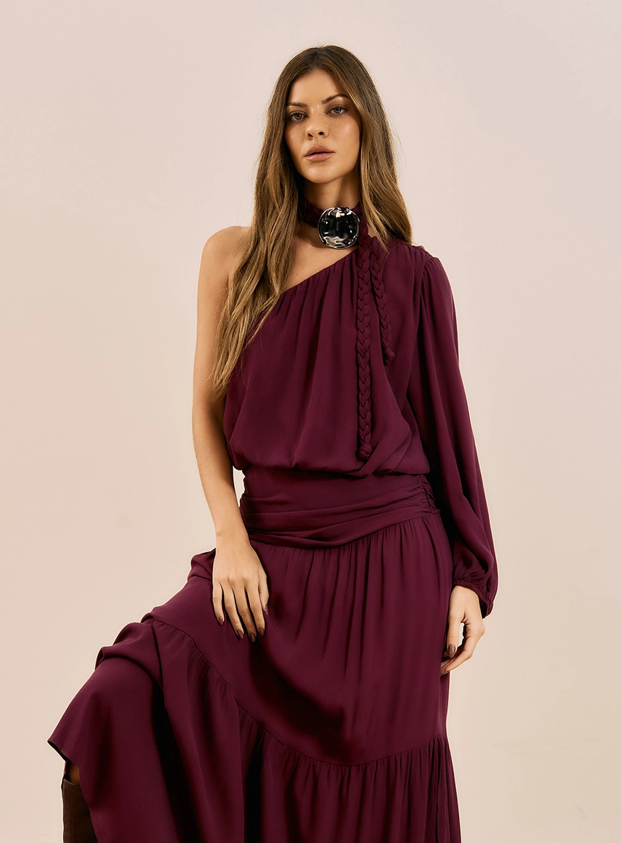 Vestido Um Ombro Só Drapeado Com Broche Bordô 3