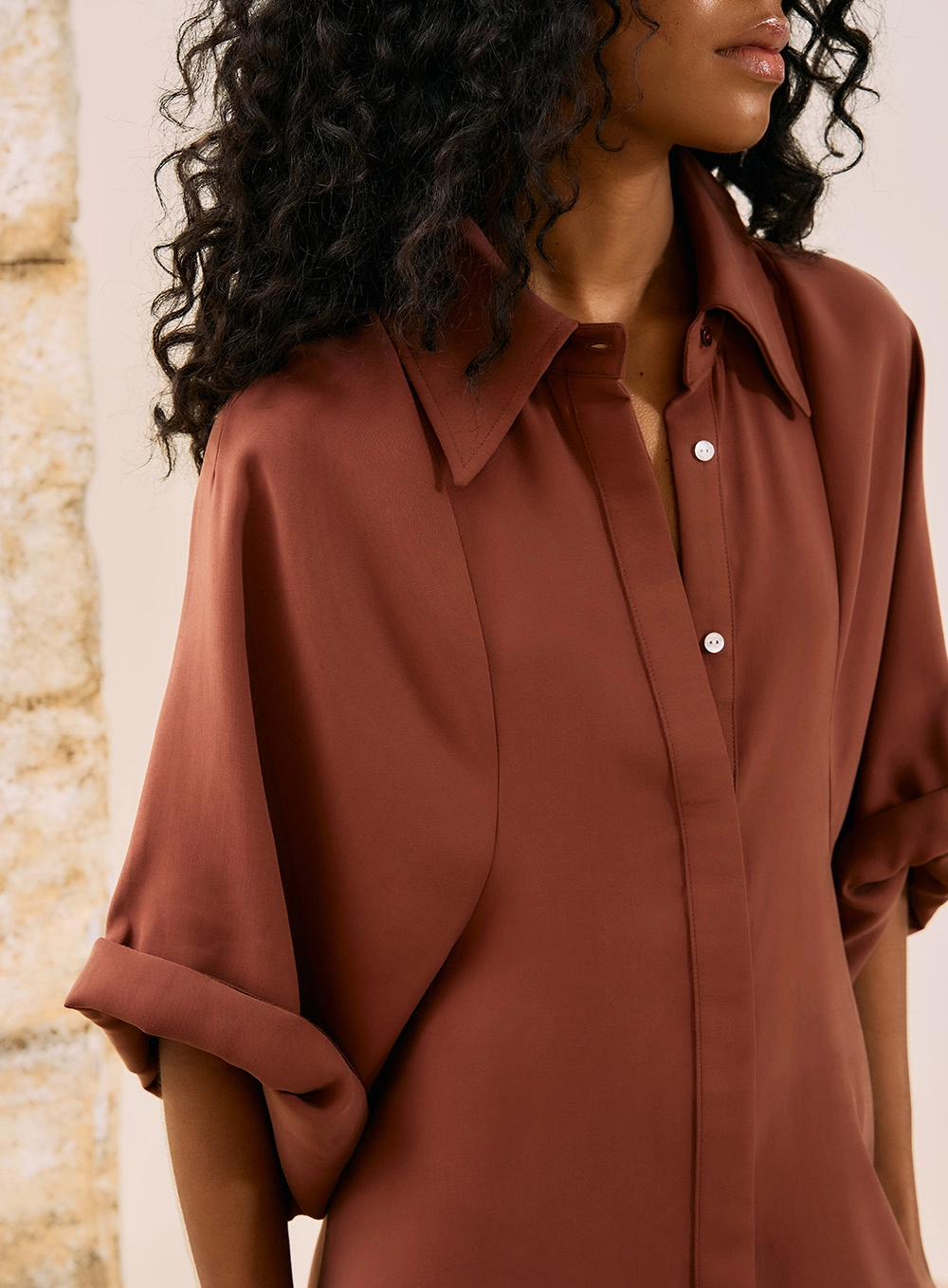 Vestido Midi Chemisier Assimétrico Marrom 2