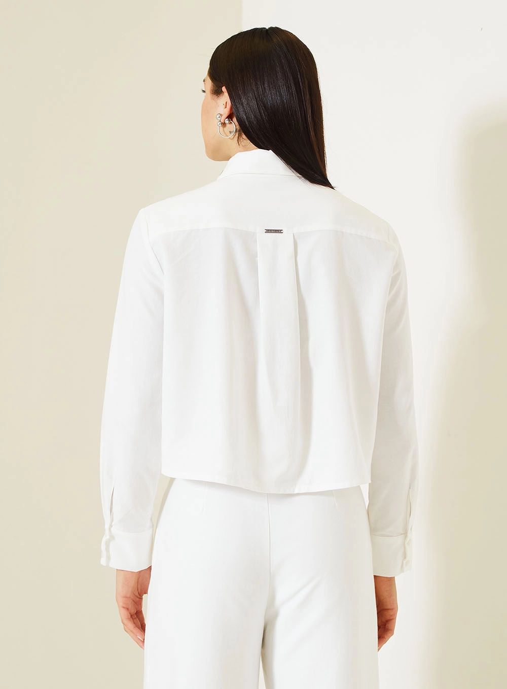 Camisa Alfaiataria Com Aplicação De Ilhós Off Shell 2