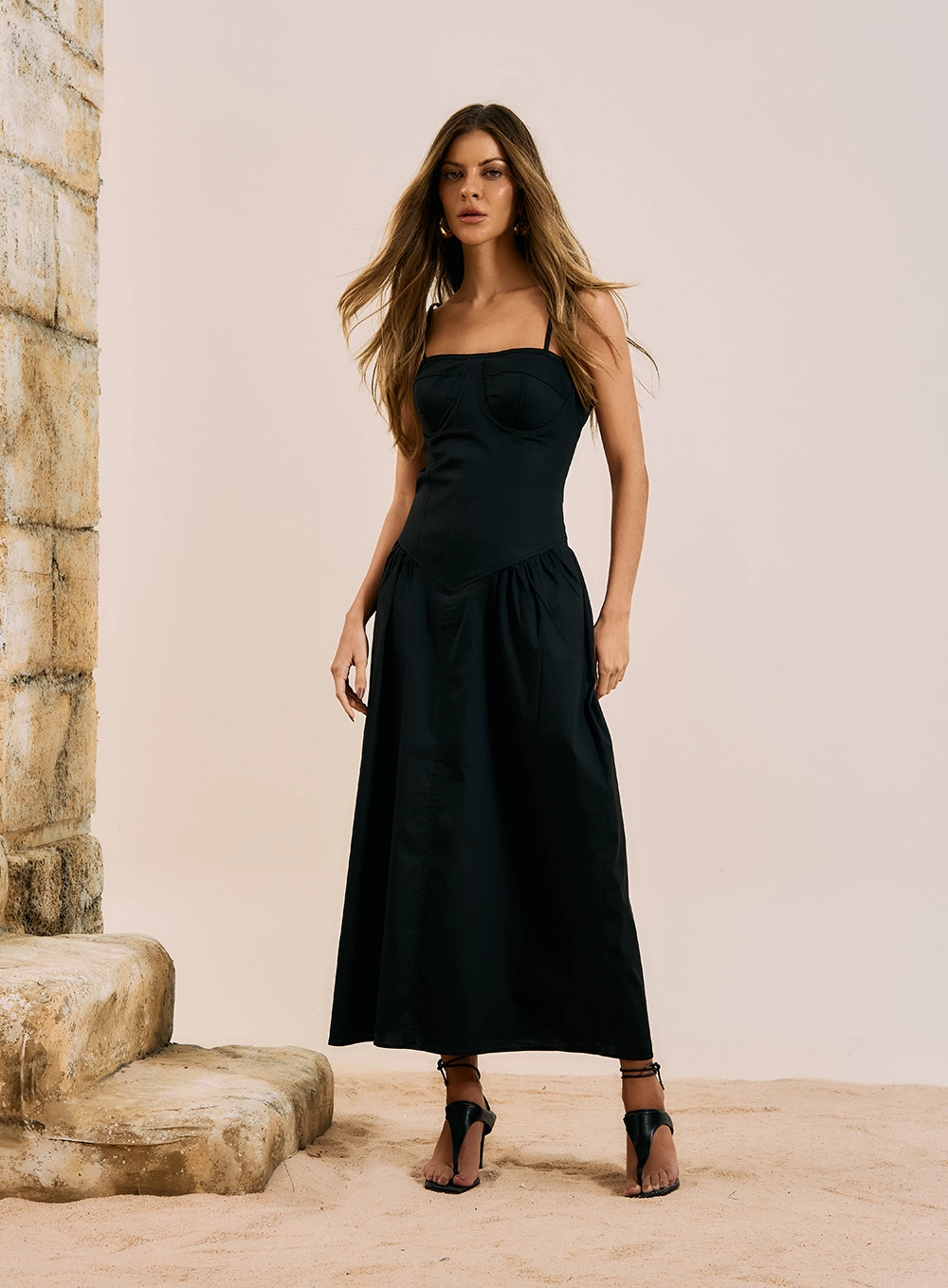 Vestido Midi Alfaiataria Corset Estruturado Preto 1