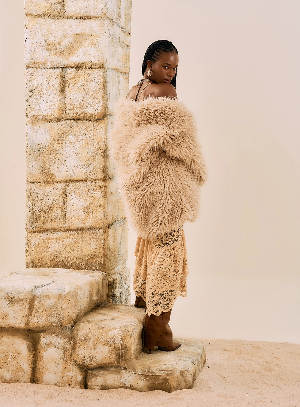 Casaco Teddy Oversized Bege 4