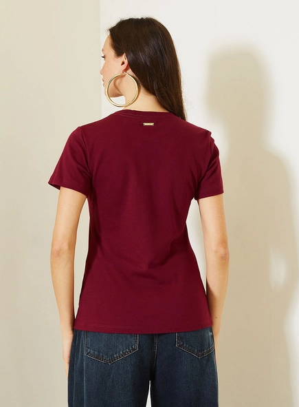 Camiseta Slim Feminina Com Estampa