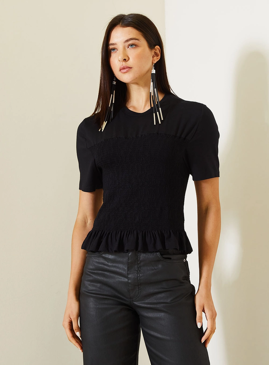 Camiseta Feminina Com Babado Na Barra Preto 1