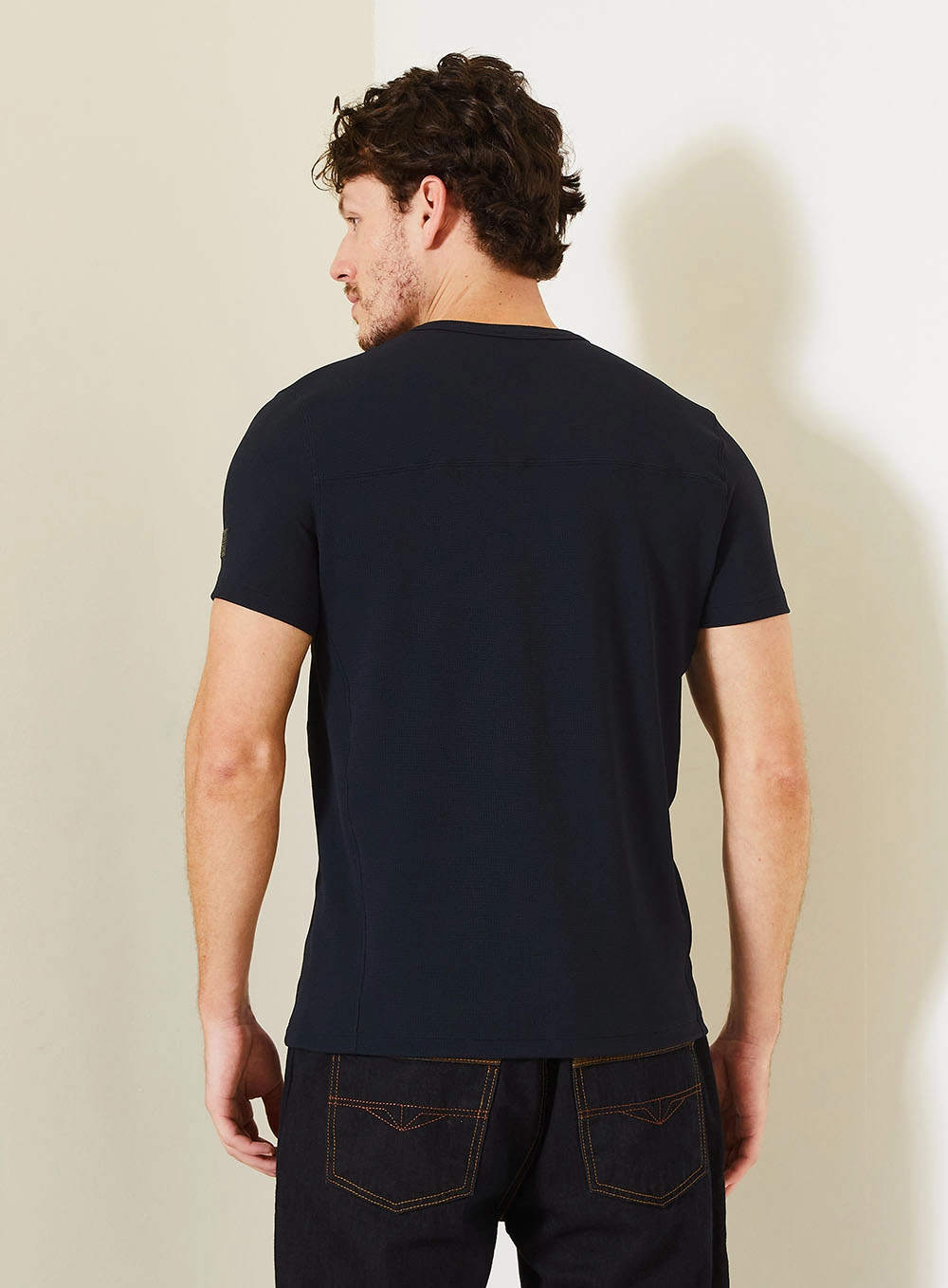 Camiseta Basic Comfort Preto 2