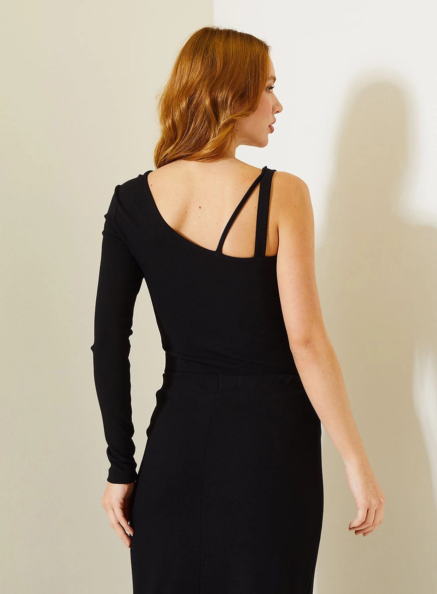 Blusa Slim Com Uma Alça E Manga Longa Única Preto 2