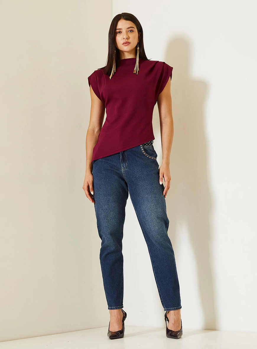 Blusa Comfort Assimétrica Com Manga Curta Bordô 3