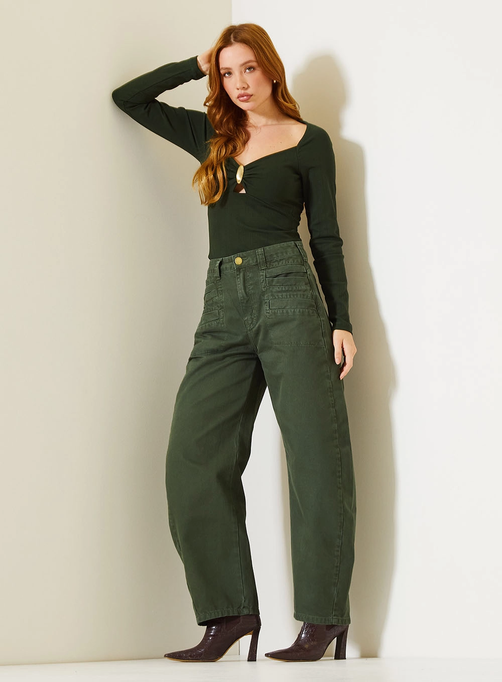 Blusa Slim Manga Longa Com Aviamento Busto Verde 4