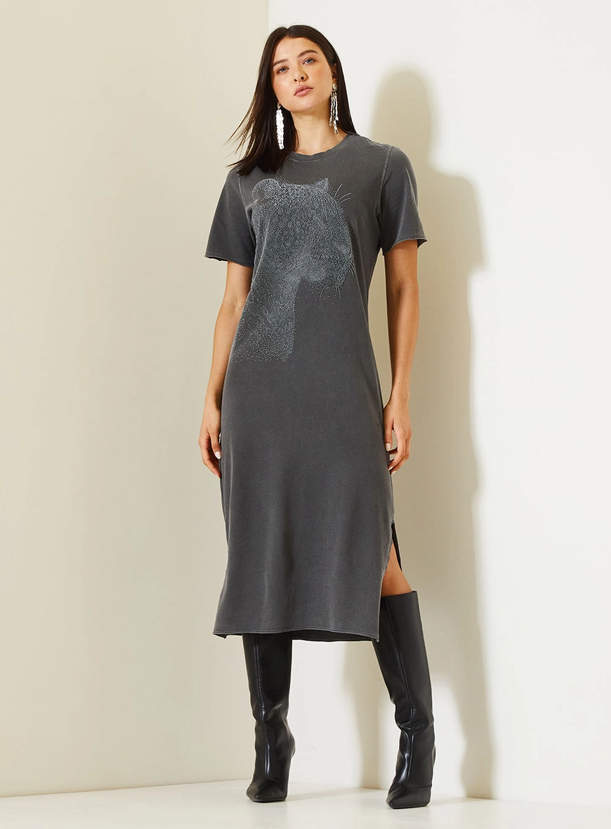 Vestido Midi Comfort Com Estampa Frontal Preto 2