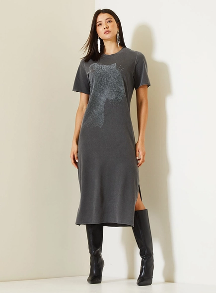 Vestido Midi Comfort Com Estampa Frontal