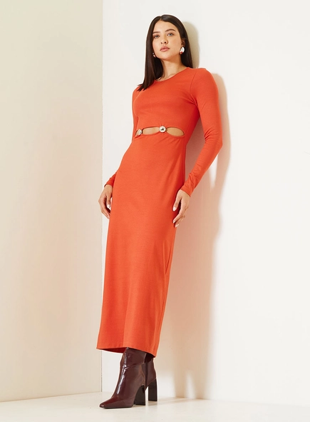 Vestido Midi Slim Com Argolas Frontais