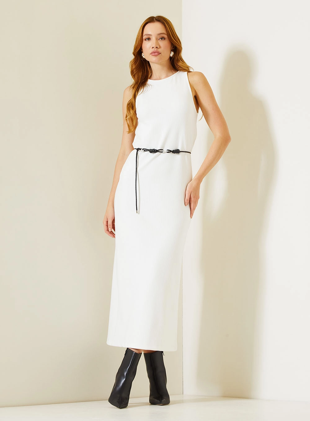 Vestido Midi Slim Com Fenda Off Shell 2