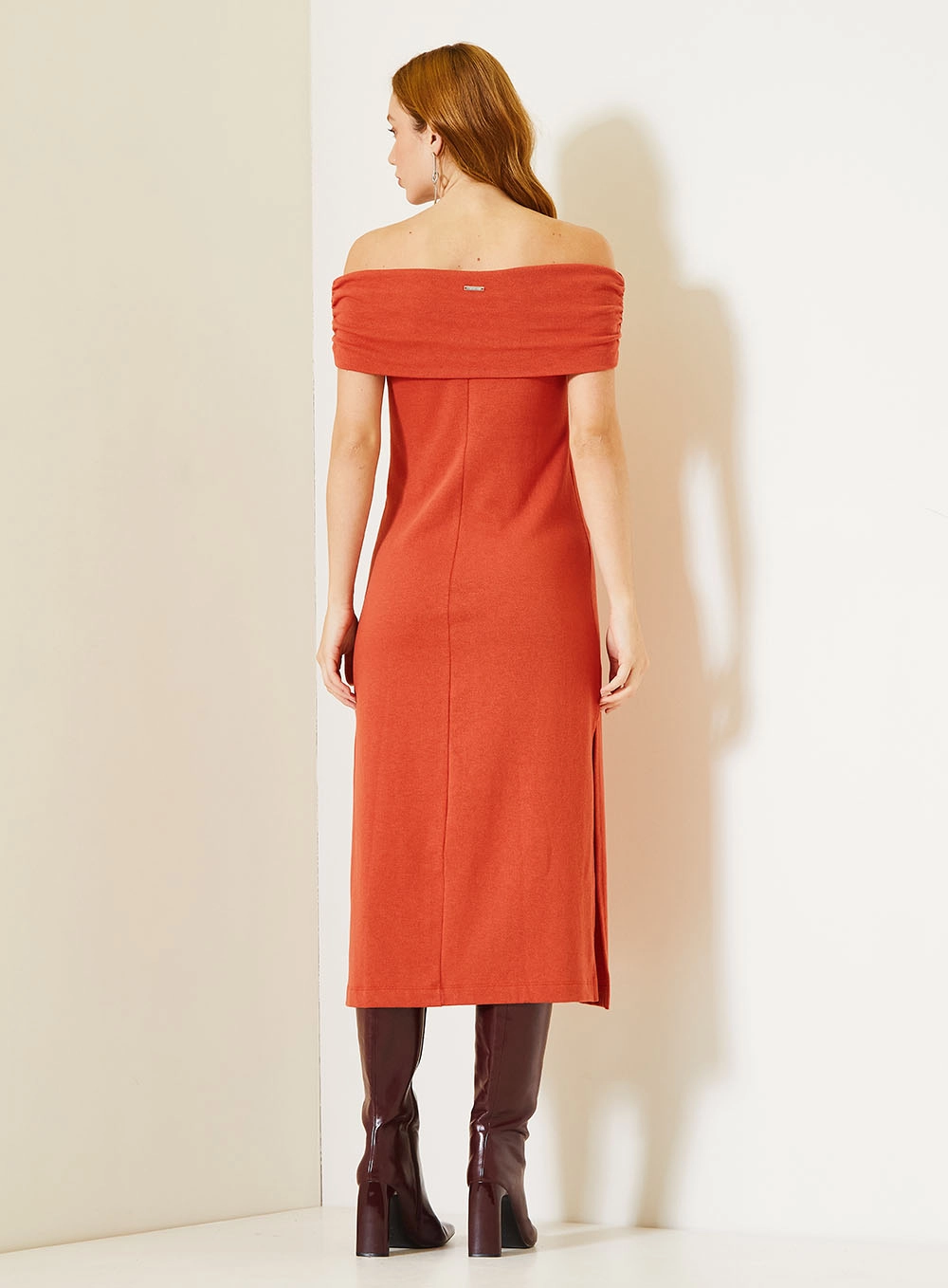 Vestido Midi Comfort Com Detalhe De Ombro A Ombro Vermelho 3