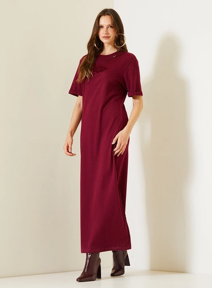 Vestido Longo T-shirt Dress Bordado Com Fendas