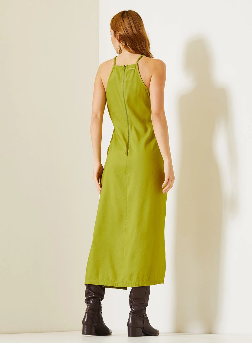 Vestido Midi Com Gola Halter E Drapeado Lateral Verde 4