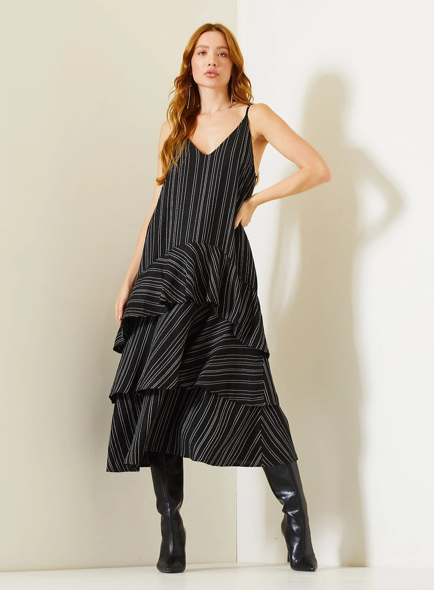 Vestido Midi Comfort Estampado Com Camadas Estampados 2