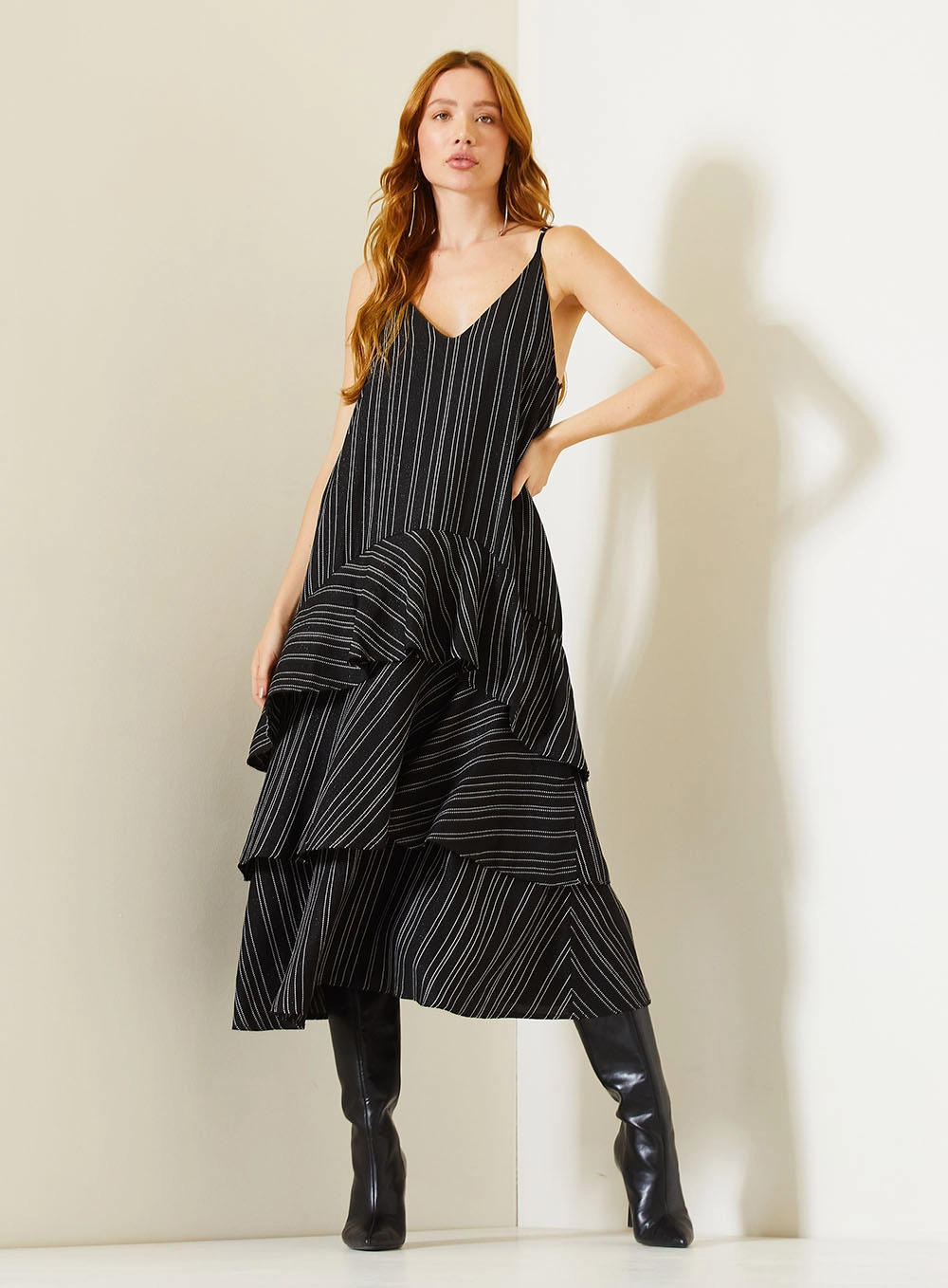 Vestido Midi Comfort Estampado Com Camadas Estampados 2