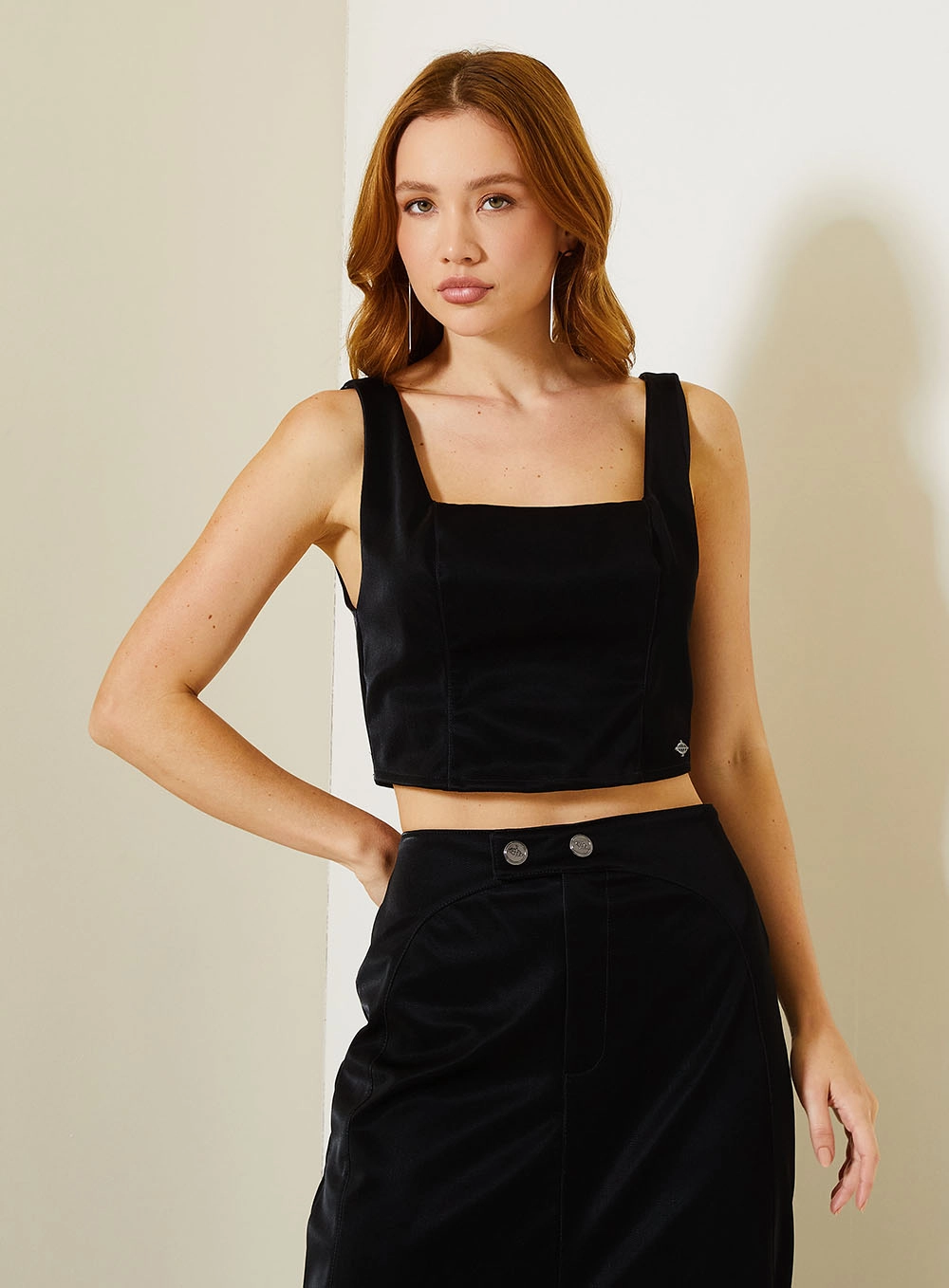 Top Comfort Em Pu Com Alças Largas Preto 2