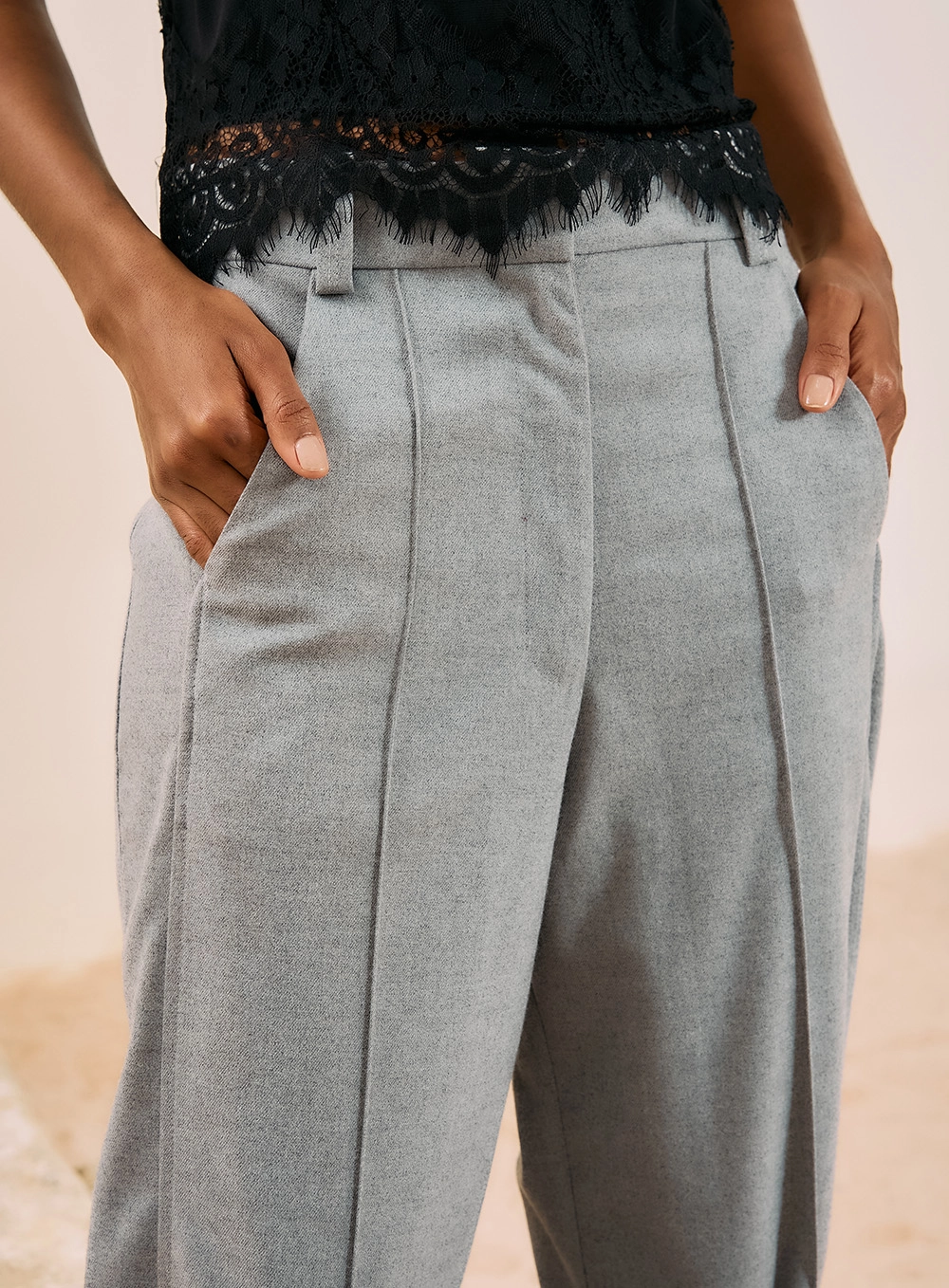 Calça Wide Leg Alfaiataria Cinza 3