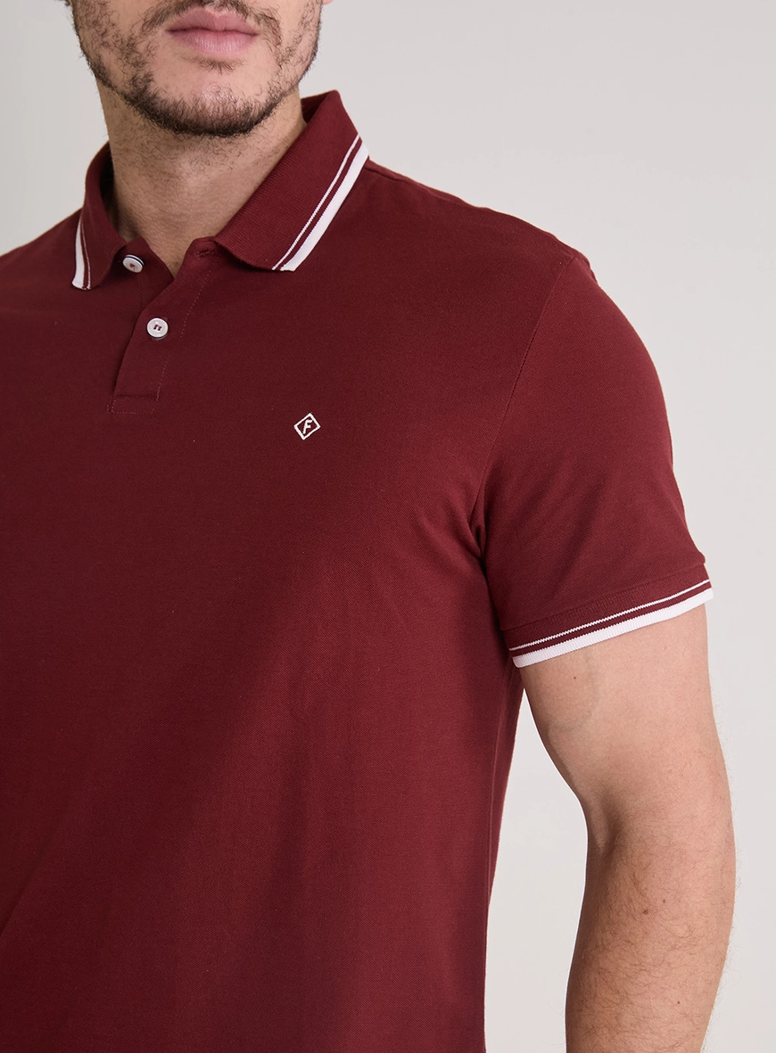 Polo Masculina Muscle Piquet Com Detalhes Bordo