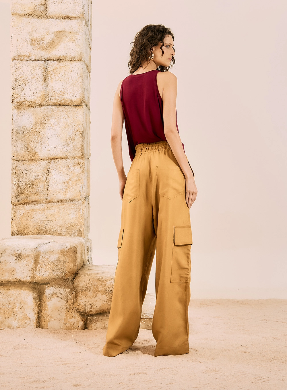 Calça Pantalona Cargo Amarelo 3