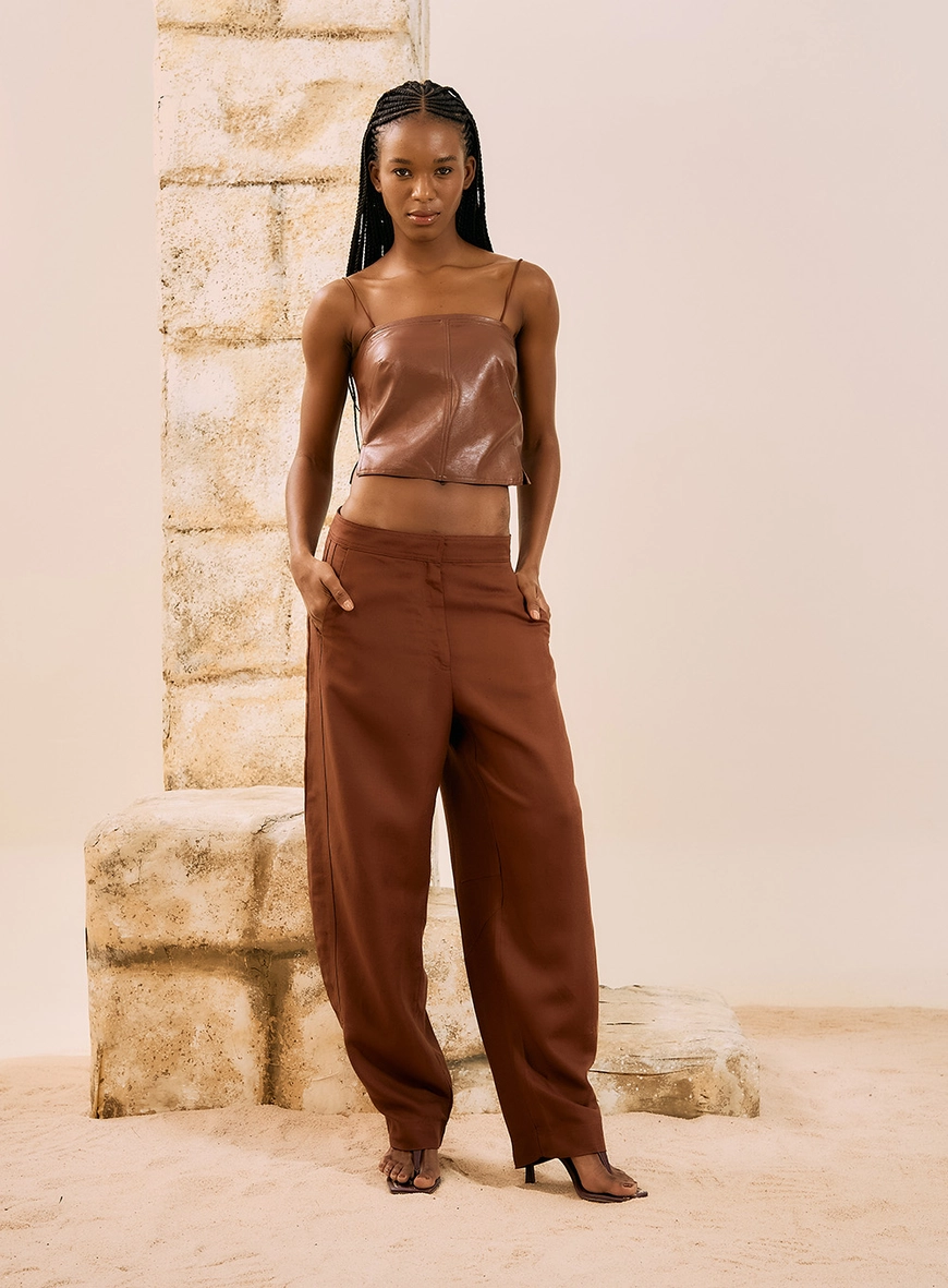 Calça Alfaiataria Balloon Marrom 4