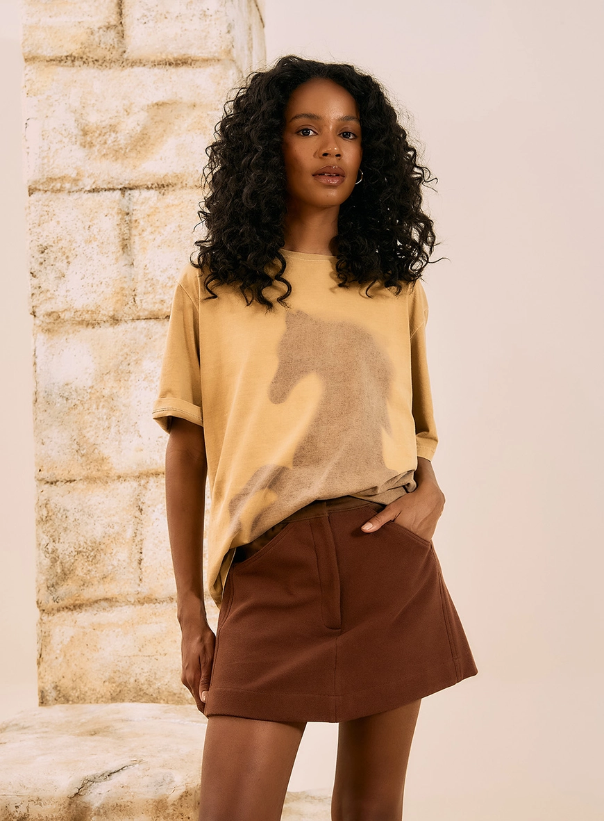 Short Saia Em Camurça Marrom 1
