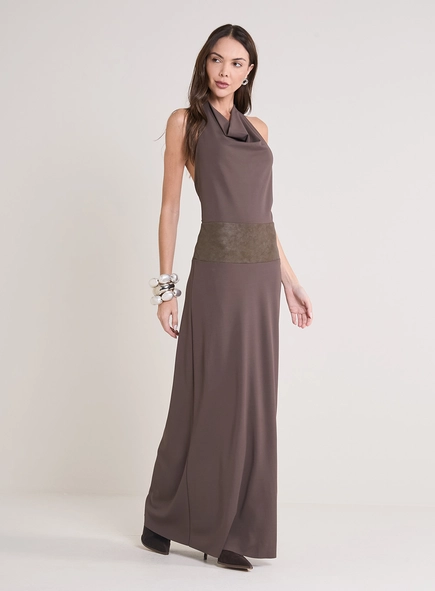 Vestido Longo Frente Única Com Detalhe