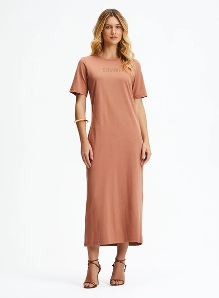 Vestido Midi Básico Comfort E Com Detalhe Frontal