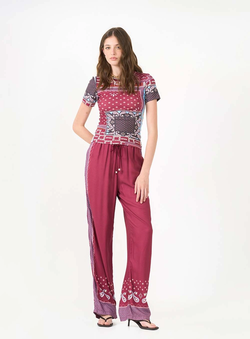 Calça Feminina Comfort Estampada Com Amarração Bordô 1