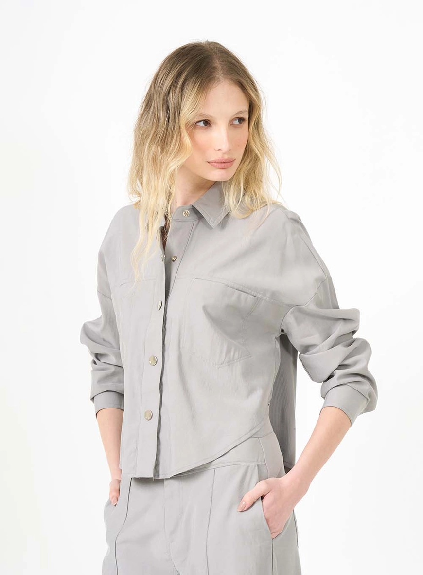 Camisa Oversized Manga Longa Com Bolsos Embutidos Cinza 1