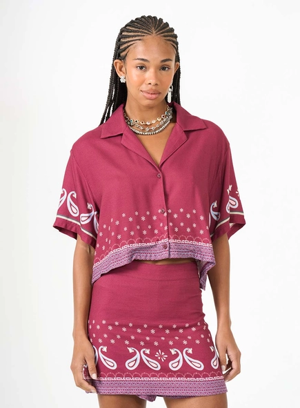 Camisa Feminina Box Estampada