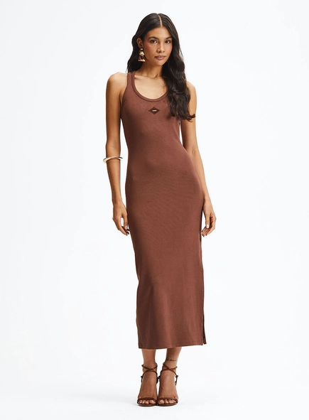 Vestido Midi Slim Com Fenda Lateral