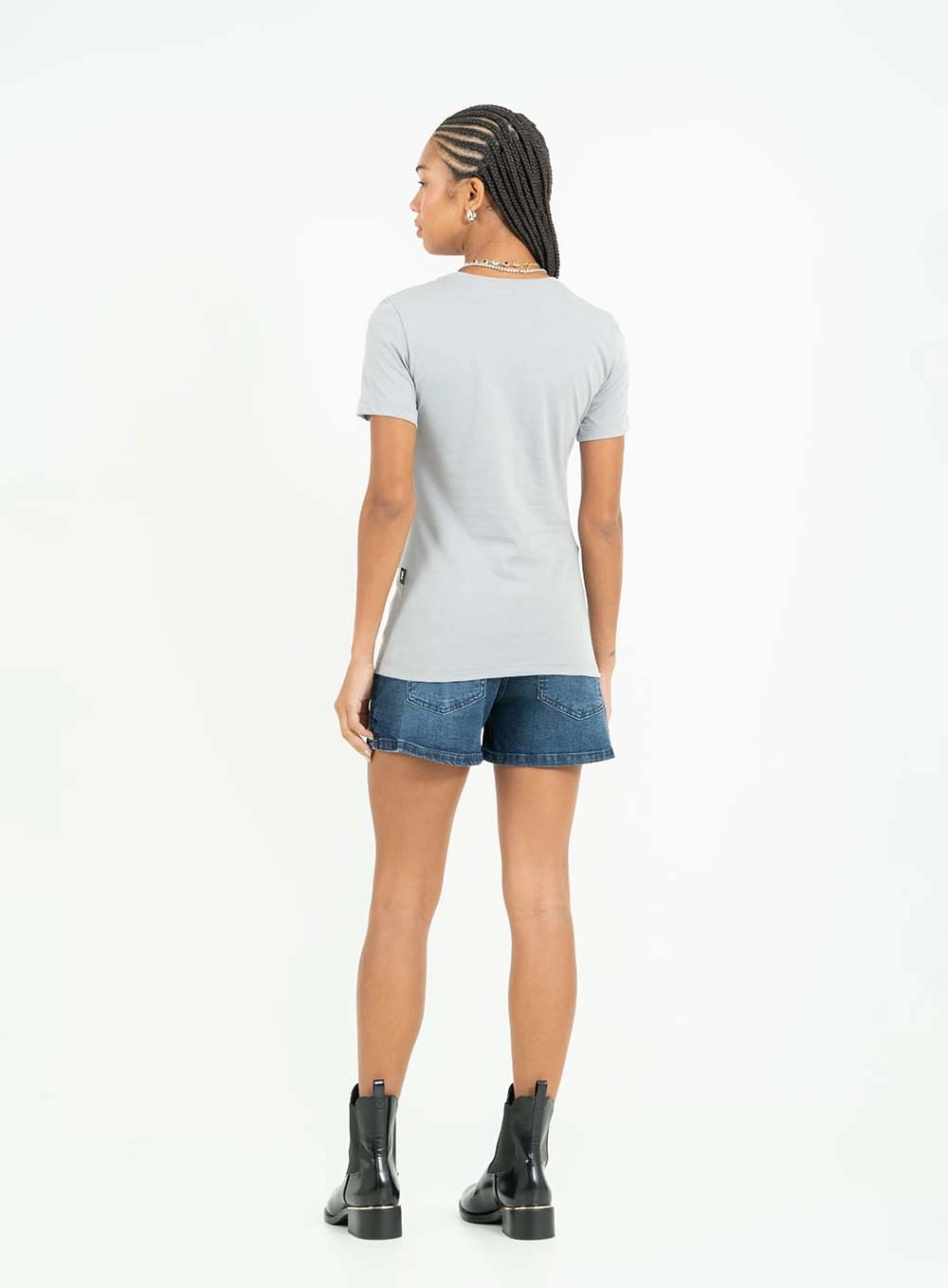 Camiseta Básica Slim Com Estampa Cinza 5
