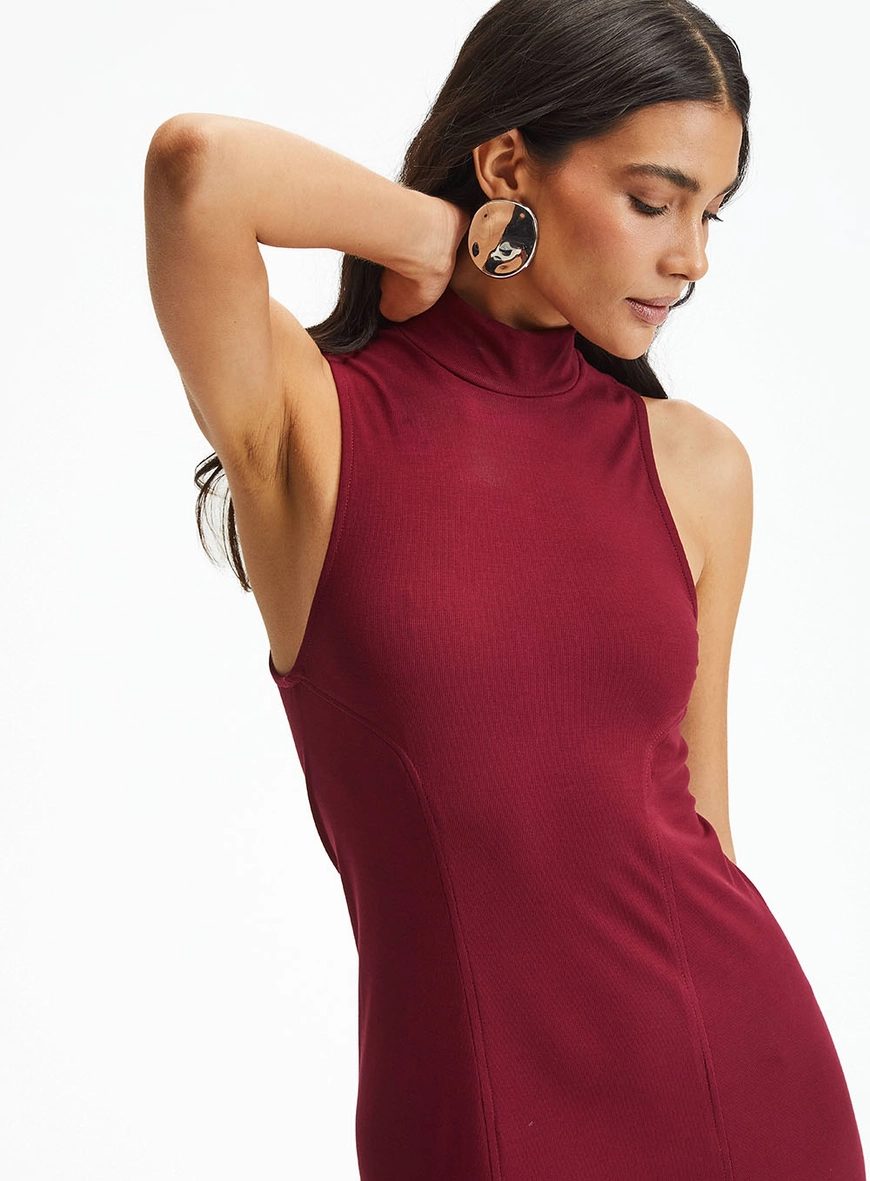 Vestido Midi Fashion Com Decote Halter Bordô 3