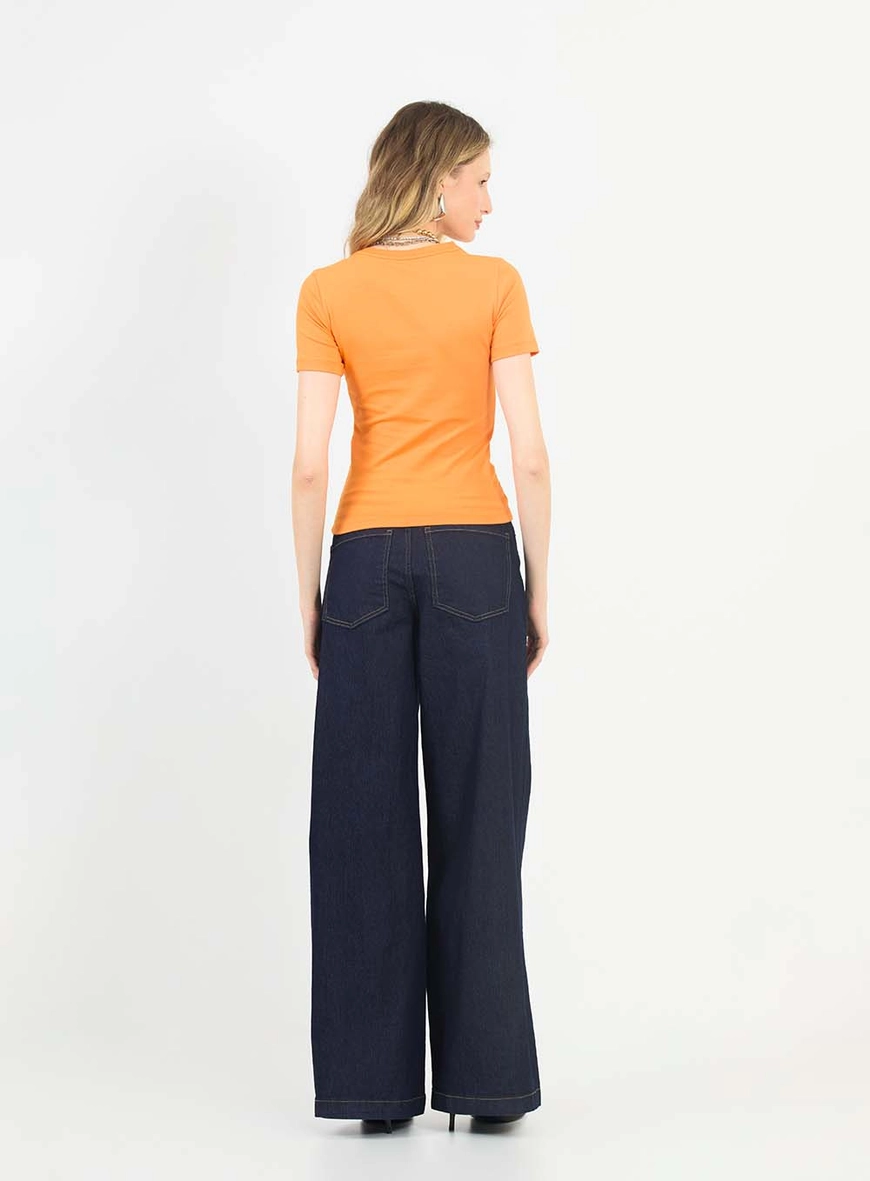 Camiseta Baby Look Com Detalhe Termocolante Laranja 4