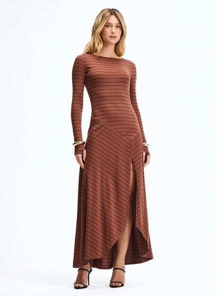 Vestido Longo Fashion Listrado Com Fenda