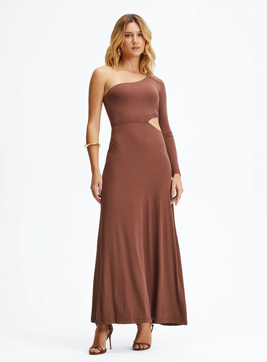 Vestido Longo Evasê Com Decote Assimétrico Marrom 2
