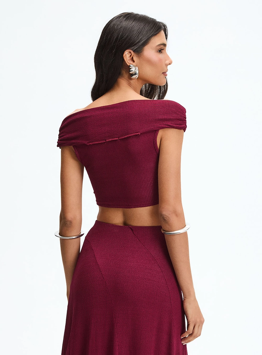 Top Slim Ombro A Ombro Com Detalhe Bordô 3