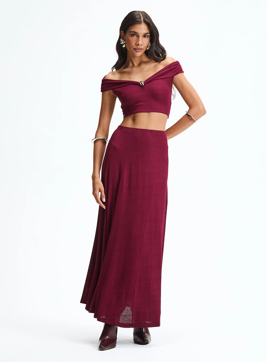Top Slim Ombro A Ombro Com Detalhe Bordô 4