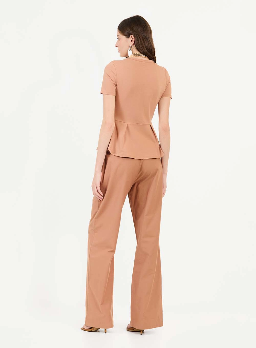 Blusa Slim Peplum Manga Curta Marrom 4