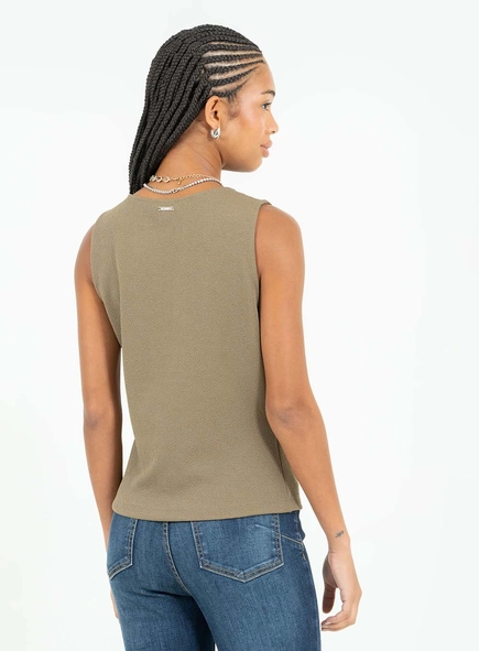 Blusa Assimétrica Slim Com Torção