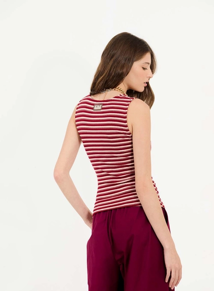 Blusa Slim Estampada Com Torção E Alça Dupla