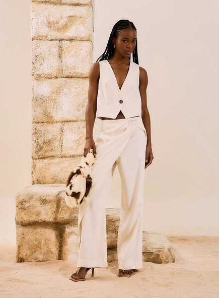 Calça Wide Leg Alfaiataria Pareô