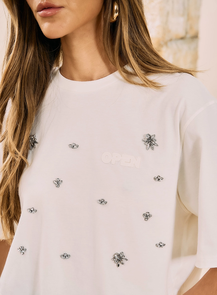 Camiseta Cropped Com Aplicações Bege 2
