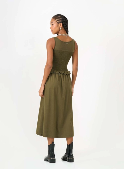 Vestido Midi Comfort Com Lastex
