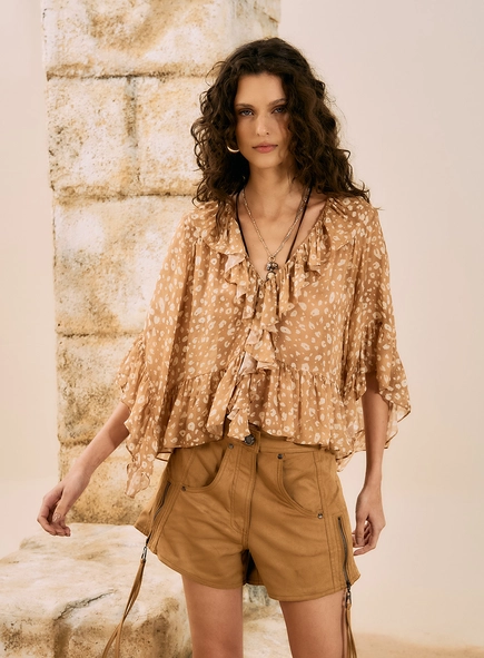 Blusa Fluída Com Babados Animal Print