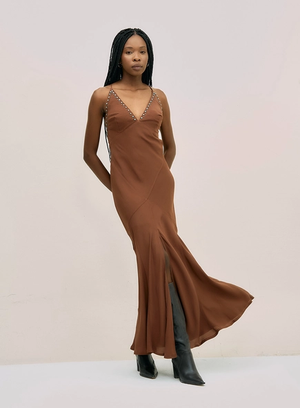 Vestido Longo Com Aplicações